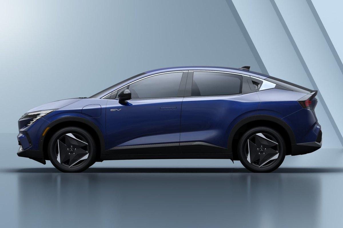 drivingdotca's tweet photo. 2027 Mitsubishi Eclipse Sportback priced from $48,998 in Canada https://t.co/6hueWWPyNs https://t.co/QtHxa2sSAT