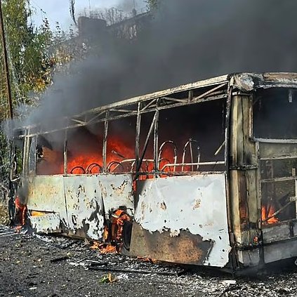 DailyMail's tweet photo. Buses are destroyed by Russian strike, killing at least 30 passengers in Ukrainian frontline town https://t.co/ORS0XnuUa3