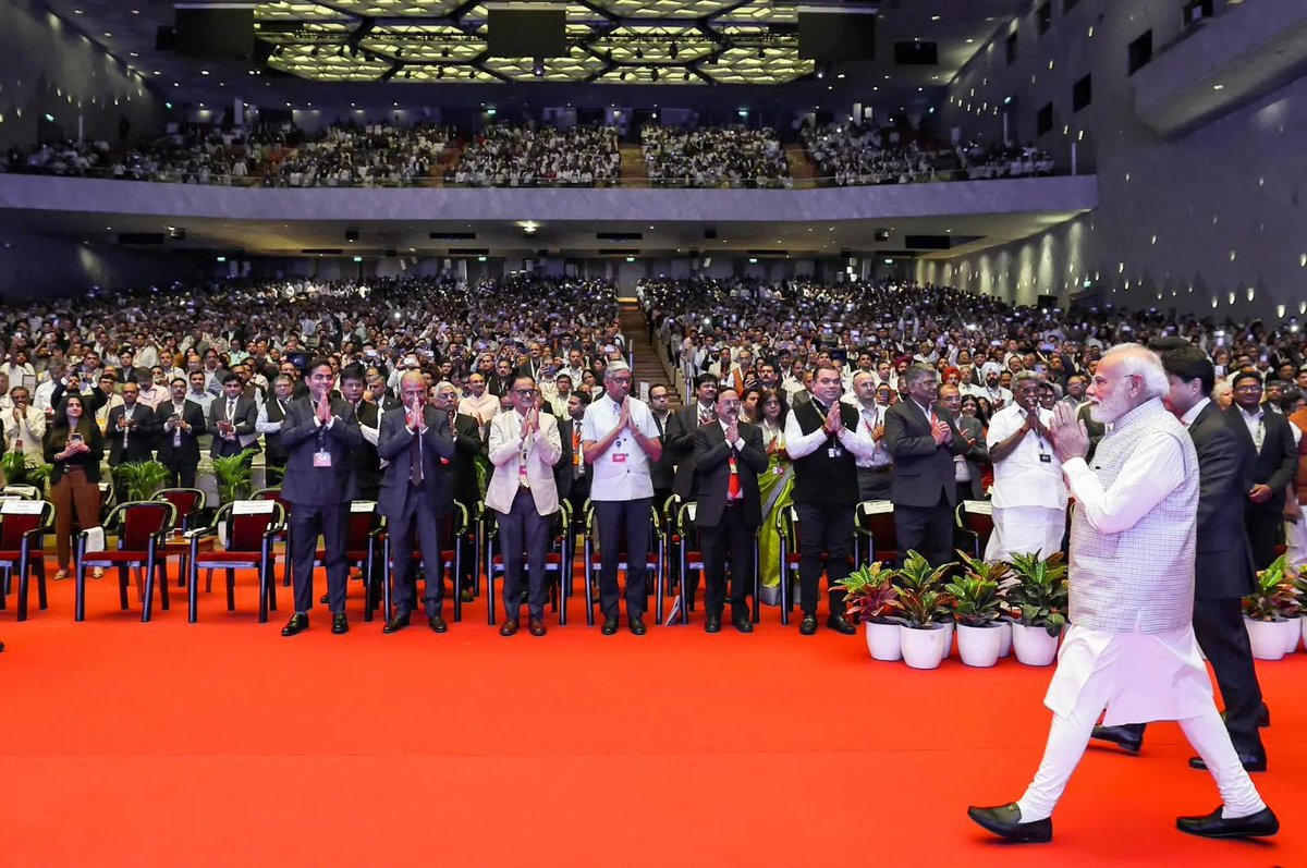 DoT_India's tweet photo. India is ready to #ScaleWithoutBoundaries at #IMC2026! 

The 10th edition of India Mobile Congress, inaugurated by Hon’ble Prime Minister Shri @narendramodi, marks a new chapter in India’s journey towards a connected, innovative and technology-driven future.

From expanding connectivity to driving the next wave of telecom and digital innovation, Bharat is shaping the future of technology.

Know more: https://t.co/mGtpQnH14V

#IndiaMobileCongress #IMC2026 #ScaleWithoutBoundaries #PMatIMC 

@JM_Scindia @PemmasaniOnX @PIB_India @pib_comm @DDNewslive @exploreIMC