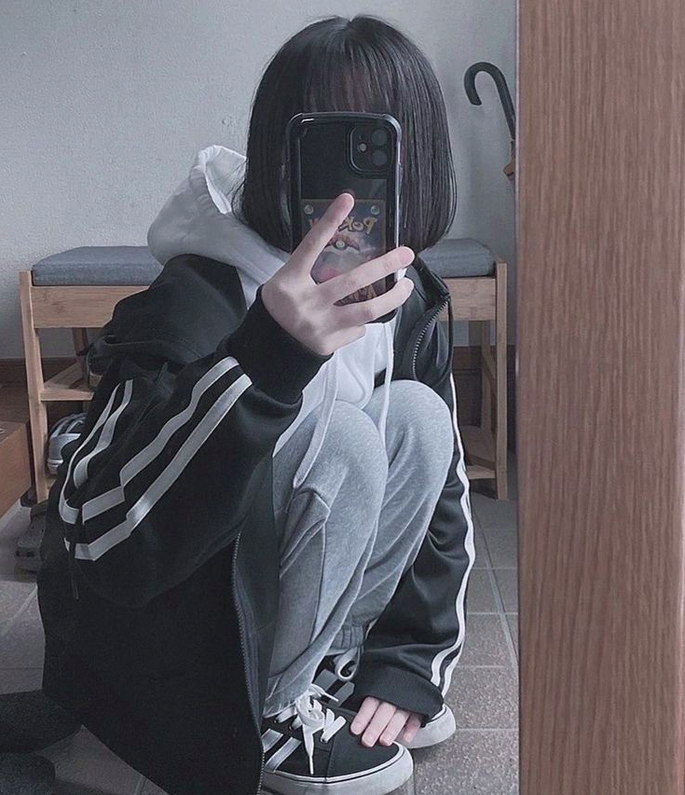 Rodrigu10Walmir's tweet photo. メモリリークの脆弱性があるゲーム触ってたことあるけど、実際にC触ってるとなるほどこれがメモリリークの原因かぁって実感する。勉強してる範囲でこれくらいの数行の関数なら良いけどゲームだとファイルが多すぎて見逃しちゃうんだろうなあって怖くなった https://t.co/EMPeABTApE