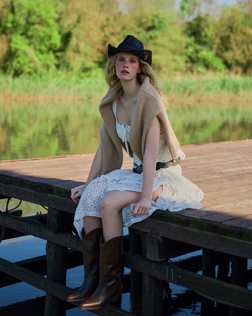 milagroncom's tweet photo. More colour. More personality.

Belle Marguerite Studio brings a playful side to femininity with bold prints, romantic details and silhouettes that know how to make an impression. From statement skirts to corset tops and silk touches, dressing up has never felt this fun.

Belle Marguerite Studio — made for a little more joy.

#bellemargueritestudio #milagron #betweenyouandmi