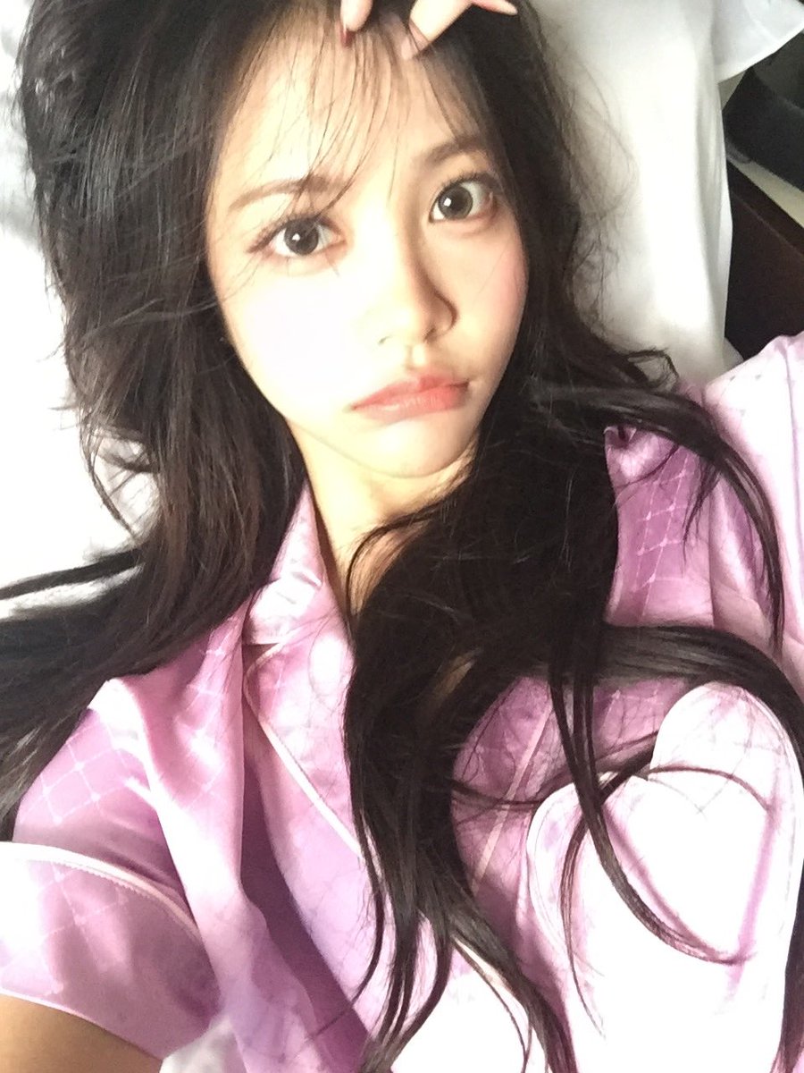 yerisgood's tweet photo. #CARMEN weverse update 

😭😭😭😭😭😭 https://t.co/bZ0C4PR0Ew