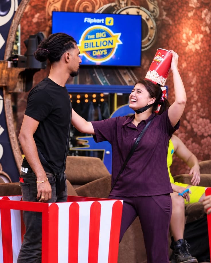 Yedayungdsa's tweet photo. @angel_fairy07 The only reason to watch BB!!!🙌🏻🥺
#Yurishfa #ArishfaKhan #YungDSA #BB20 https://t.co/CTp6juHfHL