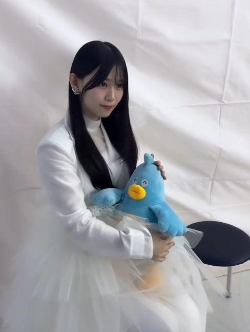 hinatazakablog's tweet photo. 【日向坂46】ポカさん、櫻坂46にめちゃくちゃ優しく扱われる 

・すみれさんに地獄に堕としてもらうか
・あらためてポカの存在の異様さに気付く
・当然のようにはるよちゃんが既に反応済みかよw https://t.co/awiTHqC3Fq