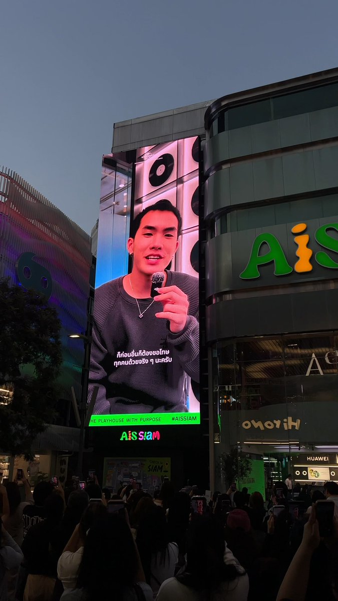 EVESOOOO's tweet photo. ไม่ต้องขอโทษเลยนะลูก หนูทำงานของตัวเองได้เรยครับ

#PUN
#เขียวเหลืองแดง #Gethigh https://t.co/WzSJn3yKxe