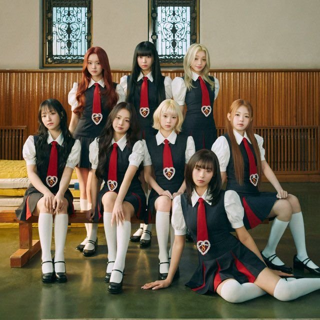 tsuki_touin's tweet photo. FNF is so impatient. They want UNIS to blow up so fast as if they’re from some big, established company. They don’t seem to realize that UNIS has already gained so much recognition despite coming from a small and relatively new company, and they’ve only been around for two years. https://t.co/zvzuSQf73d