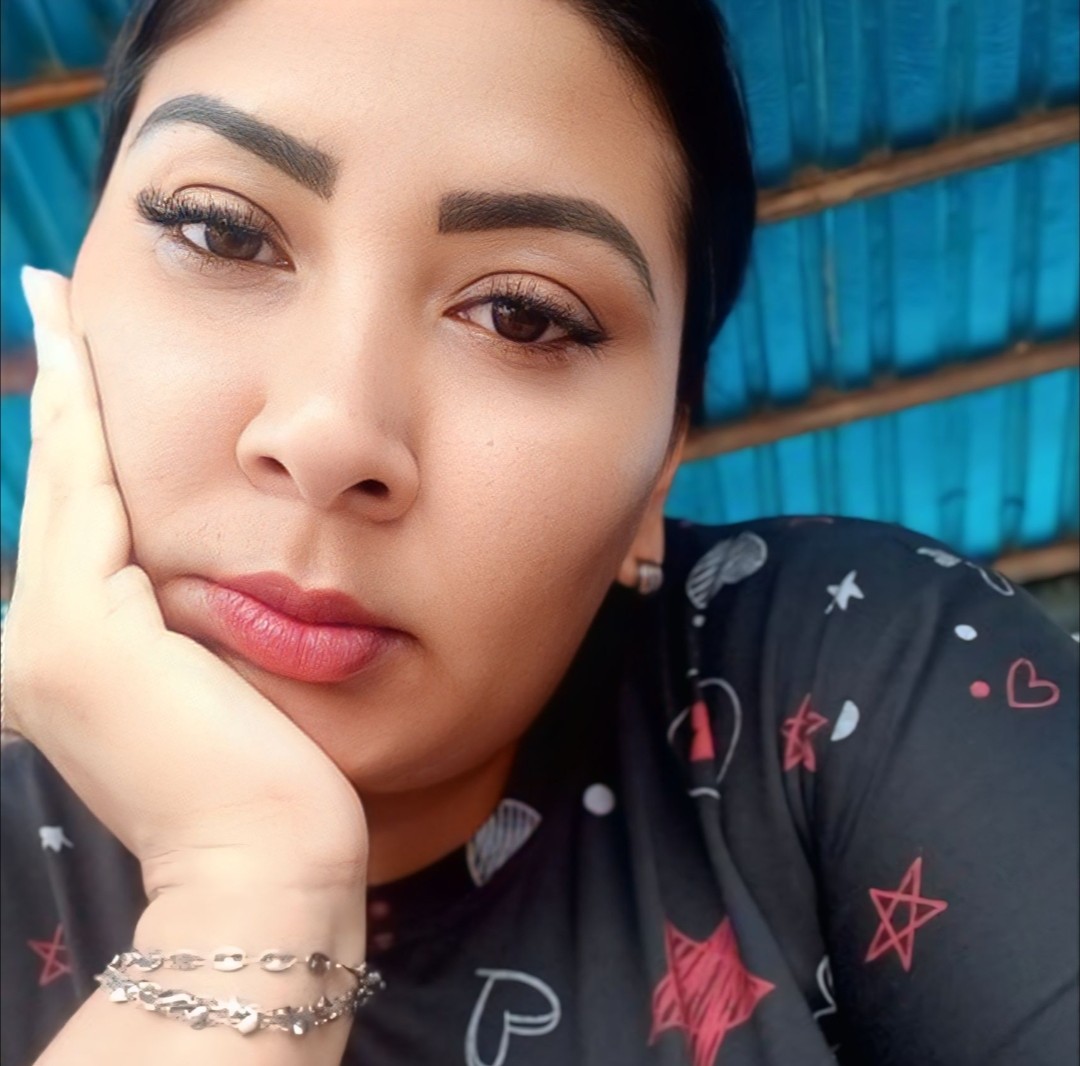 Puspa_99x's tweet photo. Aaj kesi lgg rhi hu 😼 https://t.co/ThkduJG2om