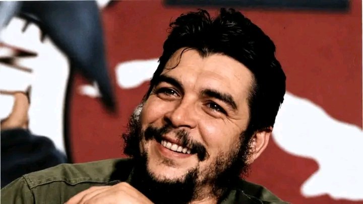 Ort1Frank's tweet photo. Con estos referentes morales, nuestro pueblo eleva su hidalguía.
#FidelYChe
#CubaEstáFirme 
#FidelPorSlempre 
#CheComandanteAmigo
#CubaNoEsUnaAmenazaElBloqueoSí https://t.co/5G0bKJYxhl