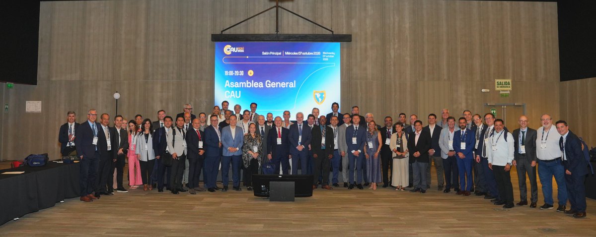 CAU_URO's tweet photo. 📸 Postal de la Asamblea General CAU 2026 y la elección de los nuevos directores de nuestros Grupos de Trabajo.

Felicidades a los nuevos líderes que asumen la misión de seguir fortaleciendo la urología en la región. 🤝🌐

#CAU2026 #Urologia #CAU https://t.co/iSnBaIOA6i