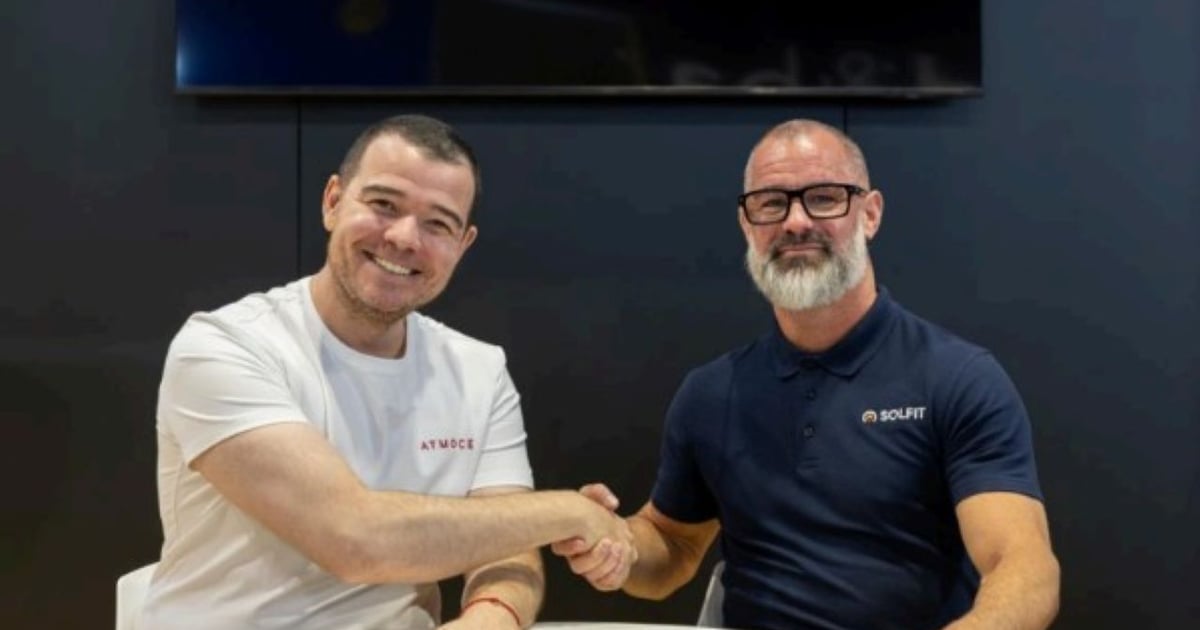 SolarPowerPort's tweet photo. Solfit, ATMOCE partner for UK newbuild renewable technologies dlvr.​it/TVqgnk https://t.co/aTpdpt5Z5M