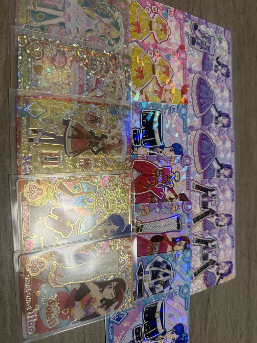 jaemin_0901's tweet photo. アイカツアンコール　アイカツカード　交換　買取

譲）画像
求）買取▶︎交換

交換の際は画像のご提示お願いします。
https://t.co/AS49RsOI6cは購入枚数により定価でお譲り可能です。 https://t.co/qBKoKAuzVk