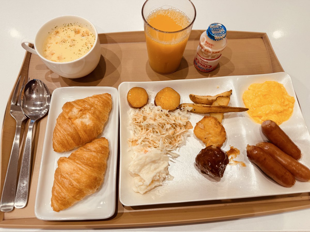 hisarainbow's tweet photo. 昨日からいったん長崎に帰ってきたが、ホテルネクサス博多山王の朝食。洋食も美味しい。
#ホテルネクサス博多山王 #朝食 #博多駅南 #ネクサス博多山王 https://t.co/2dp0mbg00N