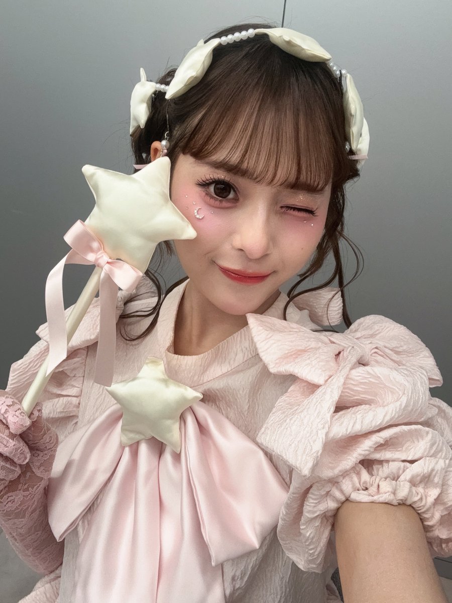ami_ms0206's tweet photo. LARMEさん
オン特ありがとうございました♡♡
二日間連続でみんなのお名前呼べて、お届けできることが嬉しい限りです！♡
感謝でいっぱい！♡
愛こみこみだよ！楽しみにしててね🌙

 #もあすた https://t.co/Rsr82vqj4Y