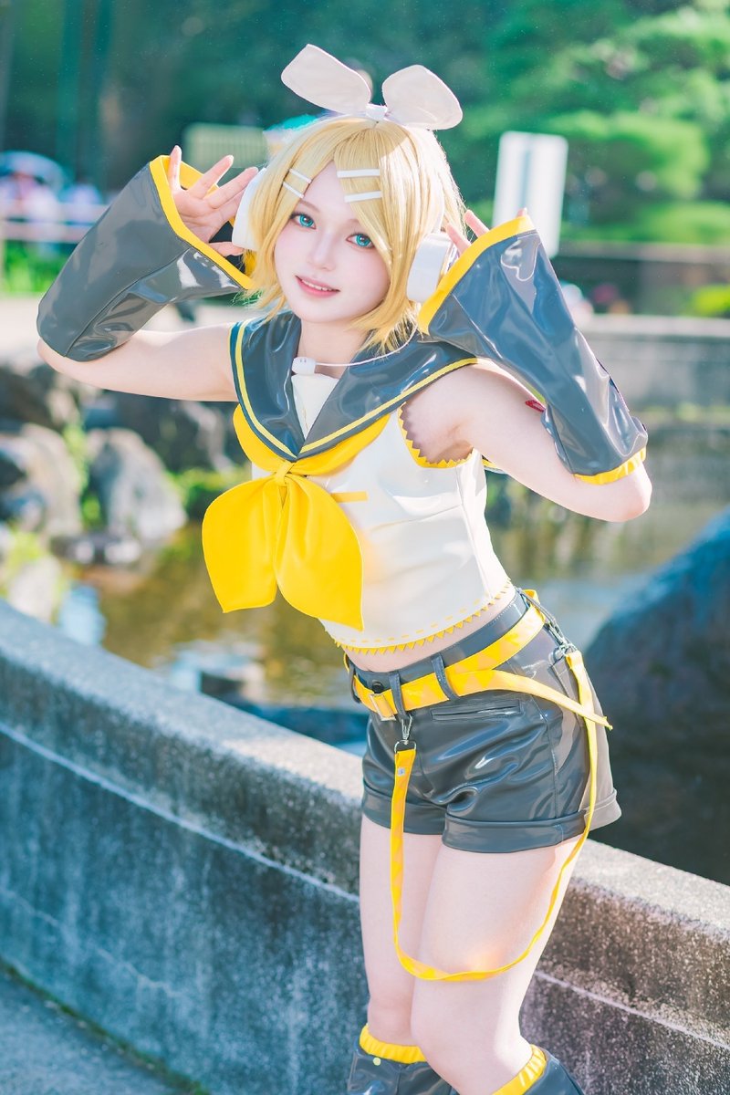 yukisakura123's tweet photo. VOCALOID / 鏡音リン

いえーい、リンちゃんなう！✌️✨

Photo:@mikawakooka

#鏡音リン #アコスタ鶴舞 https://t.co/3itKtokdF4