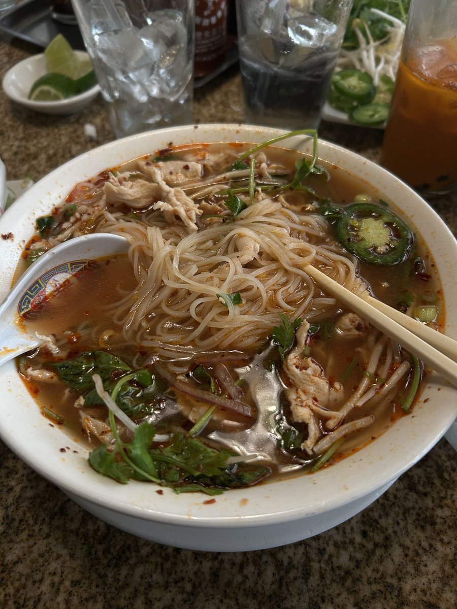 bossbabejass's tweet photo. Pho Soup 😍 https://t.co/iPd0aytmgf