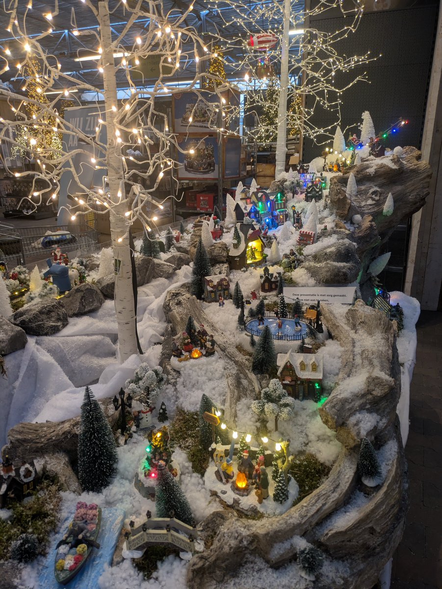 ziekenverzorger's tweet photo. Schattig #kerstdorpje bij #groenrijk hier in #zevenaar π
π»π² Ik krijg al helemaal zin in #kerstmis en de #winter π§€π§£ https://t.co/bDwxthMQxf
