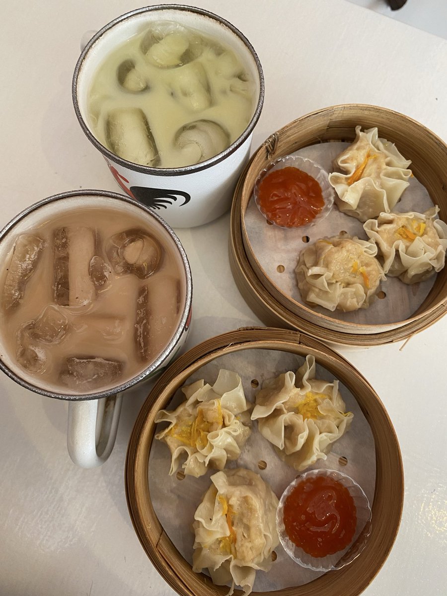 itszweedy's tweet photo. Makanan dan minuman yang aku pesen di cafe! 🍽️😋 https://t.co/Ml2aF8k9JQ