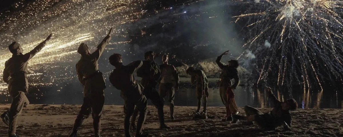 alejandrocdelg0's tweet photo. Se está hablando muy poco de esta parte de ‘La Bola Negra’ y me parece de las más increíbles audiovisualmente de toda la película

Me quede embobado de principio a fin https://t.co/zXB8tz2GVb