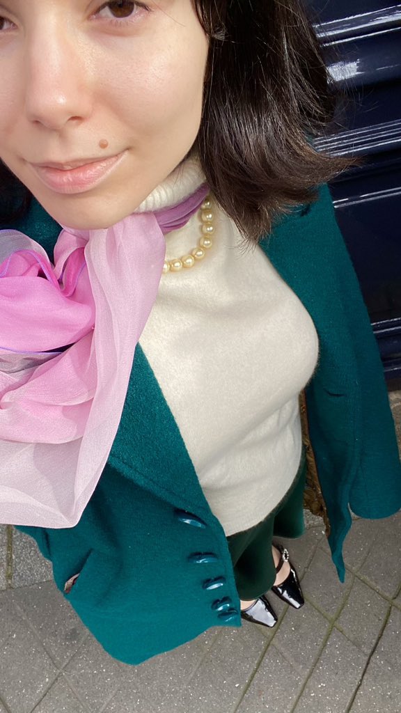Alicekerne75016's tweet photo. Je vais un peu plus utiliser ce compte désormais, soumis et moneyslaves, n’hésitez pas à vous abonner et à venir me servir en dm 👸🏻

#soumis #moneyslave #moneymiss #findom #domina https://t.co/3O11PvF5zT