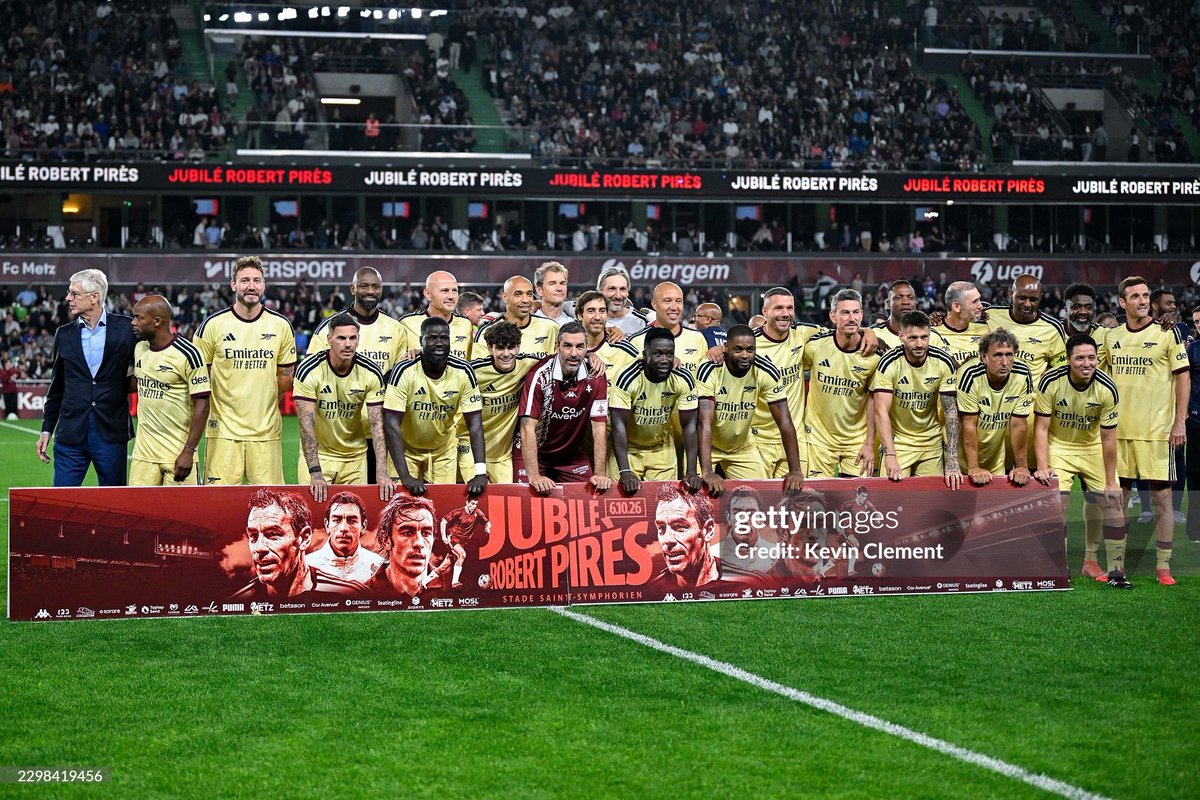 ThrowbackAFC's tweet photo. Many familiar faces. Can you name them all? https://t.co/CBal7Rlc8U