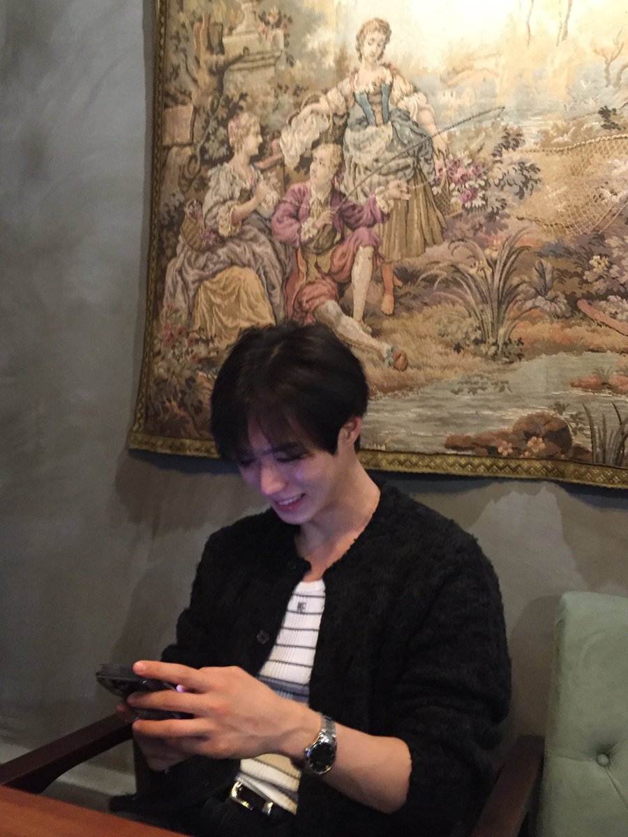 ald1_place's tweet photo. 261007 준서 플챗 
(with 현석) 

📍심술
울산 남구 신복로6번길 5 1층 심술 https://t.co/G2hpvWBOWI