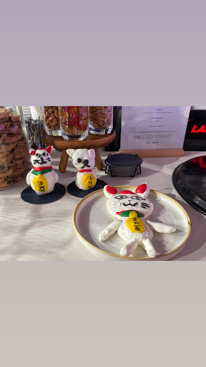 godmitzu's tweet photo. TZUYU with Alex Albon and Carlos Sainz showing off their attempts at making Turbo Granny from Dan Da Dan with Play-Doh 😭😭 https://t.co/kLCBS2X0SW