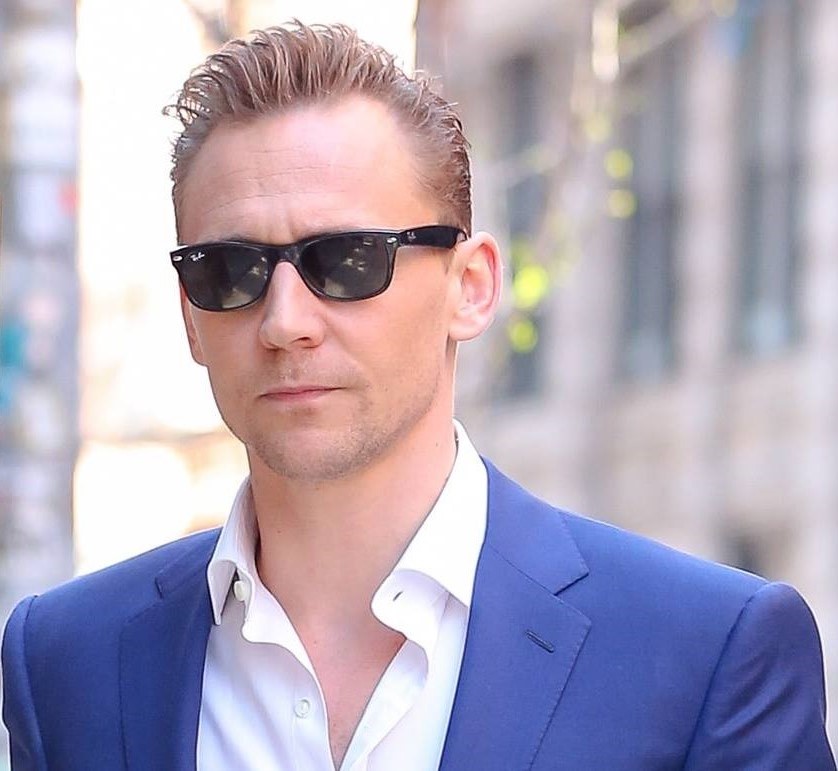 MilicaPloca's tweet photo. His gorgeousness...💙
#TomHiddleston #SOHO016 https://t.co/5t4lfnYO75