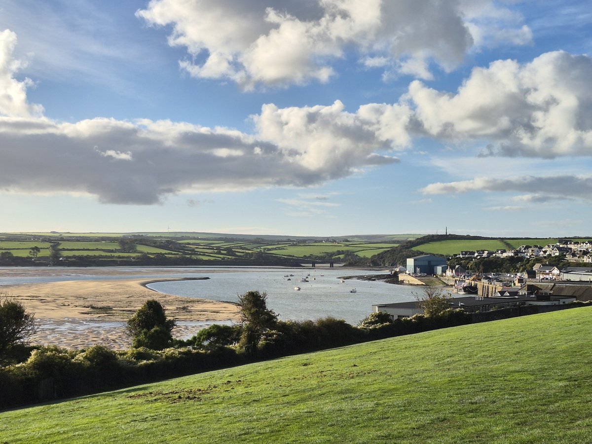 QuayArtPadstow's tweet photo. Hello Sunshine #ChapelStileField #Padstow #NorthCornwall #TheCamelEstuary #Rock #ShouldBeAFineDay
@Westcountry @WendyMounce @Cornwall_Coast
@Devon_Cornwall @iloveukcoast @Intocornwall
@ILoveCornwallUK @Cornishreview @Cornish_Review https://t.co/z1RxmPeQWl