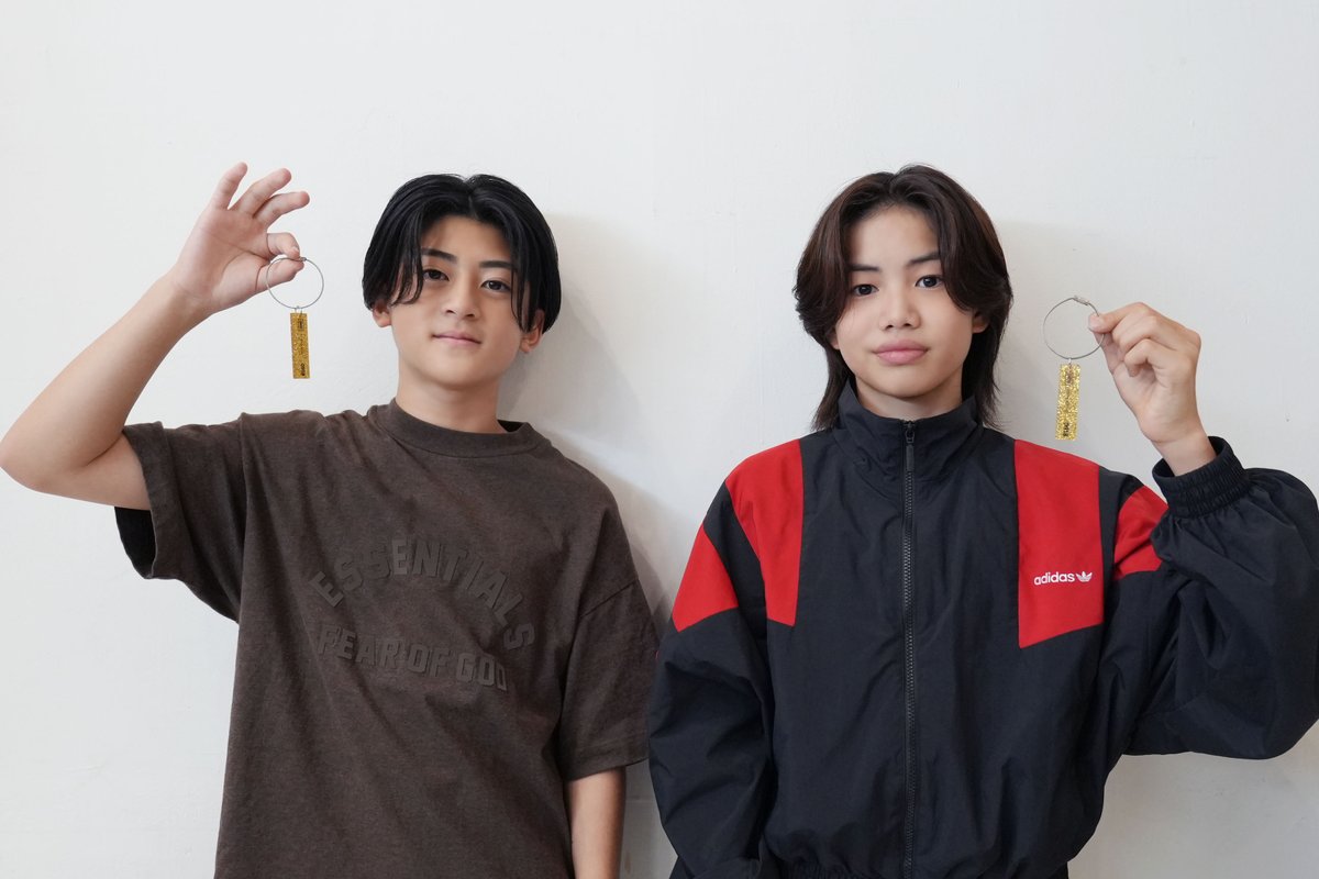 BMSG_official's tweet photo. ｢BMSG FES’26｣

Fan Club / B-Town
新規入会・紹介キャンペーン特典

SKY-HI着用：BMSGキャップピアス
※B-Town〈Architect〉特典

TRAINEE着用：アクリルキーリング

▼詳細はこちら
https://t.co/Bb6AbDq71a

#BMSGFES 
#BMSG
@SkyHidaka @bmsg_trainee https://t.co/lv8maffy9P