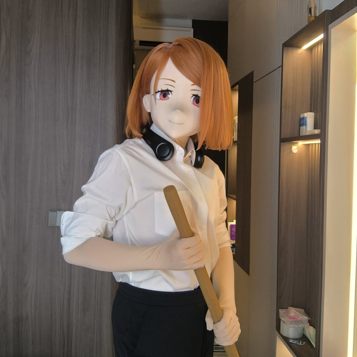 HelpingIday's tweet photo. What am I swiping? Your face. 
#kigurumi #cosplayㅤㅤㅤㅤㅤㅤㅤ https://t.co/eNpKc5Hh92
