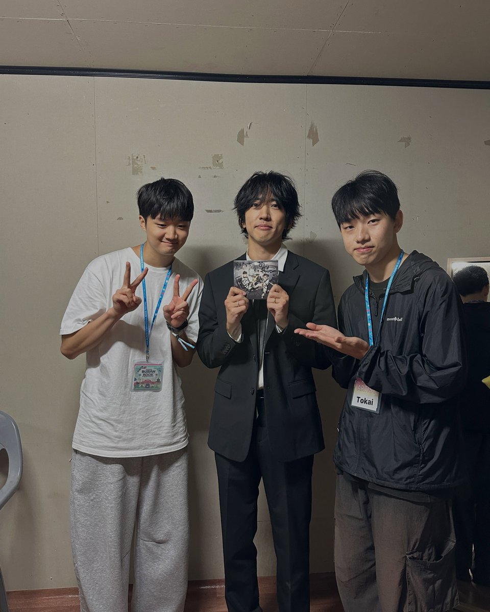 archive_Yoony's tweet photo. 261008 #이승윤

토카이 오피셜 인스타그램📸

🎸💥😁😁😁

🔗https://t.co/G7rJMXc6Vv https://t.co/ax7LBO9VB8
