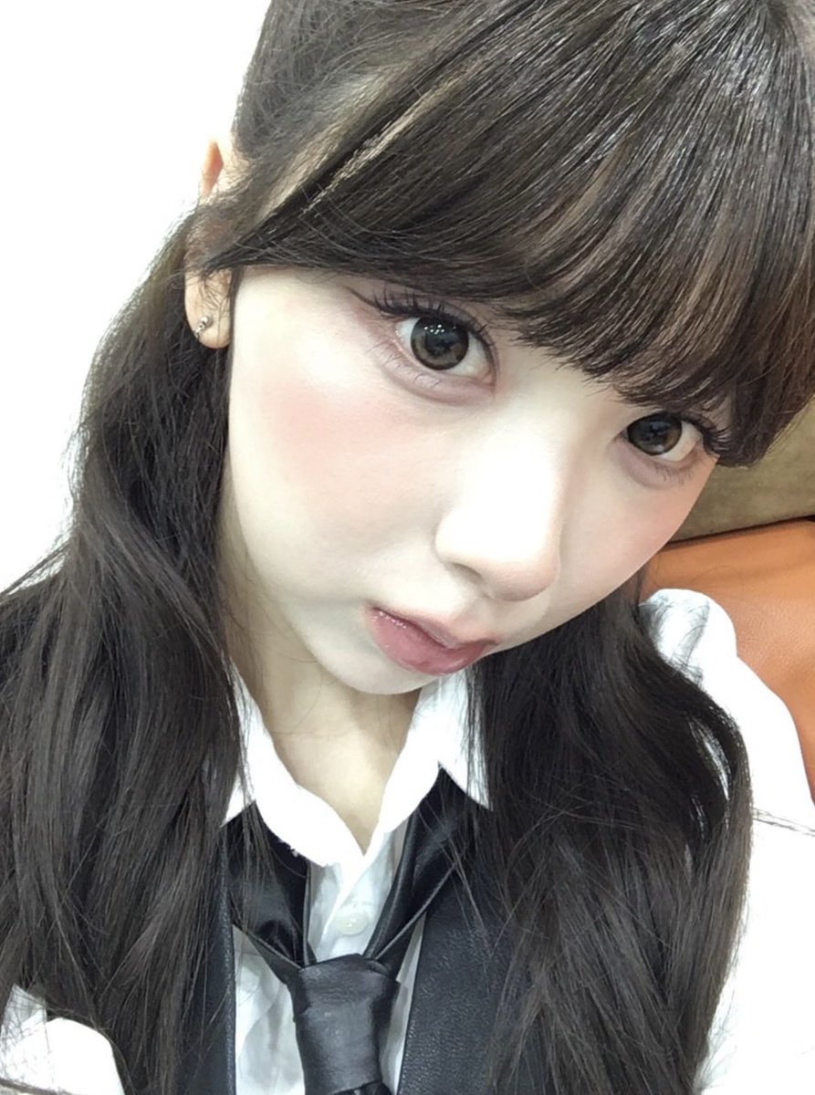 z0o812_'s tweet photo. みいひちゃんの黒髪とか需要でしかないんだよーーーーほんとにかわいい（> ⩊ <）♥ https://t.co/9OvPJJZHvi