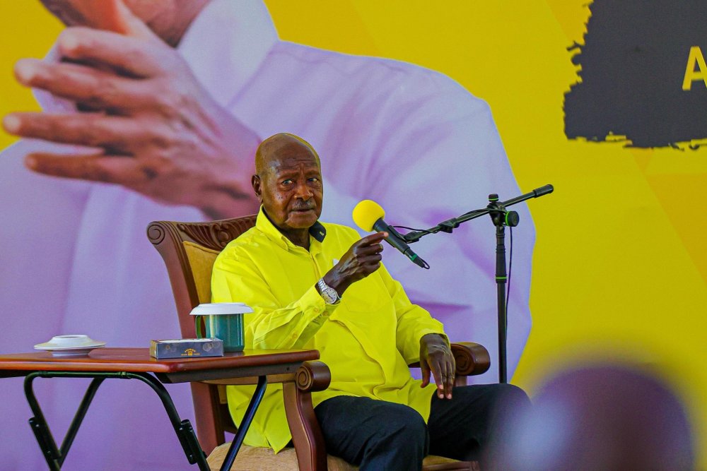 africanewsvideo's tweet photo. Ugandan President Yoweri Kaguta Museveni is among 20 people set to receive honorary medals at celebrations marking Uganda’s 64th year of independence, scheduled for 9 October 2026. https://t.co/80VaePxvDh https://t.co/YTvaqembZp