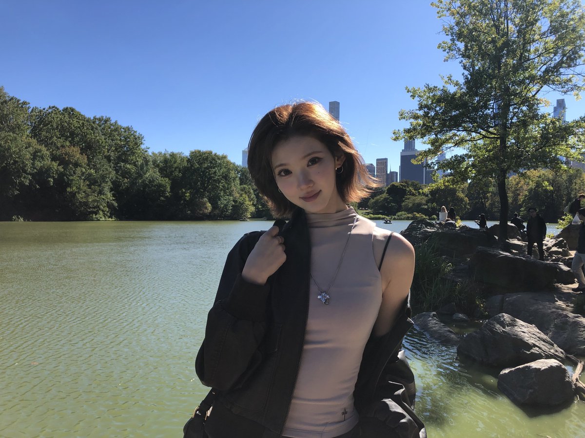 H2H_INA's tweet photo. 261008 #JIWOO weverse post

📍Central Park

#Hearts2Hearts #하츠투하츠 #H2H
@Hearts2Hearts https://t.co/TAEAs4Oyuf
