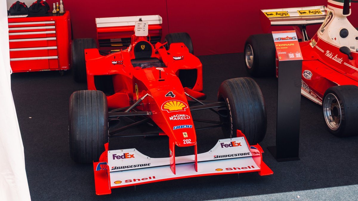 fosgoodwood's tweet photo. The most important car in @ScuderiaFerrari F1 history? 🐎

Back at #FOS, we looked into the story of the F1-2000, a car which laid the foundations for a new era in the Italian marque's prestigious on-track success.  

Full story 👉 https://t.co/L8Gl9ODeKa https://t.co/VwZD0aQ9zr