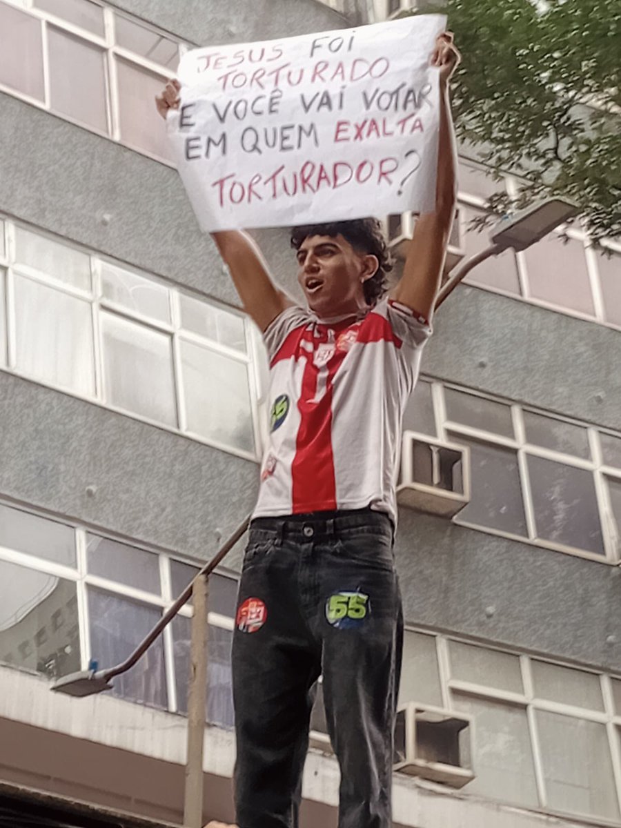 Thebeismine's tweet photo. Ainda tô pasmo com essas fotos que tiraram minha https://t.co/zfy4R1uSzF