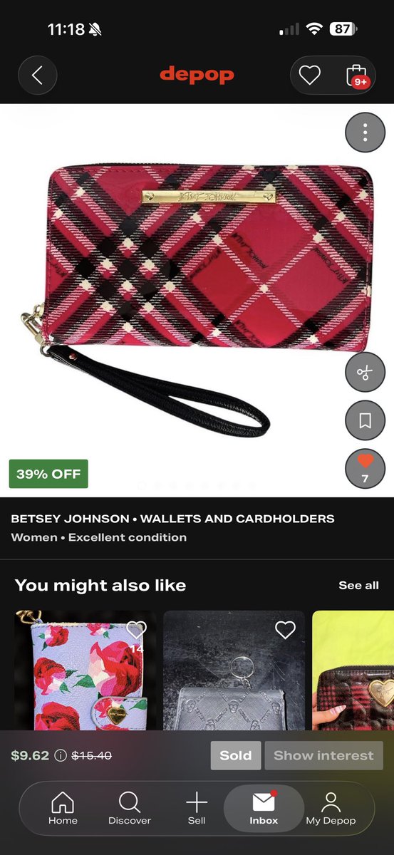 prettyysickk44's tweet photo. Update on the betsey johnson wallet i did buy it ￼👅 https://t.co/jOFWk2rrki