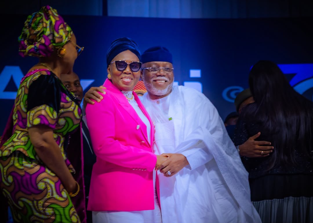 OndoStateOnline's tweet photo. AKEREDOLU’S STATE POLICE DREAM WILL BECOME REALITY, SAYS GOV AIYEDATIWA

Ondo State Governor Lucky Orimisan Aiyedatiwa has said the late Governor Oluwarotimi Akeredolu’s advocacy for State Police and a decentralised security architecture continues to influence Nigeria’s national policy and constitutional discussions.

Speaking at a colloquium in Ibadan marking Akeredolu’s 70th posthumous birthday, Aiyedatiwa described his former principal, whom he called “My Oga,” as a courageous public servant whose commitment to true federalism and security reform went beyond rhetoric.

The Governor highlighted the creation of the Amotekun Corps by South-West governors as a practical expression of Akeredolu’s belief that communities should play a meaningful role in their own security. He said recent security operations involving Amotekun and other agencies in Ondo forests further demonstrated the importance of local intelligence and participation.

Aiyedatiwa said President Bola Ahmed Tinubu’s administration had shown commitment to moving the State Police debate toward institutional reform. He stressed that any State Police framework must include credible recruitment, proper vetting, professionalism, accountability and public trust.

He said the best way to honour Akeredolu would be to build a Nigeria that is safer, more federal, more just and responsive to its citizens, rather than limiting his legacy to ceremonies and monuments.

Other speakers, including Ogun State Governor Dapo Abiodun, former Ekiti Governor Kayode Fayemi, Lagos Governor Babajide Sanwo-Olu and Ekiti Governor Biodun Oyebanji, also paid tribute to Akeredolu’s advocacy for security reform, regional integration and good governance.

Abiodun, who chairs the Nigeria Governors’ Forum Committee on State Police, said the country needs 554,353 additional police personnel to meet the UN-recommended police-to-citizen ratio and called for comprehensive reforms to make State Police effective and sustainable.

The colloquium brought together government officials, political leaders, legal practitioners and members of Akeredolu’s family to reflect on his contributions to security, federalism, justice and governance.