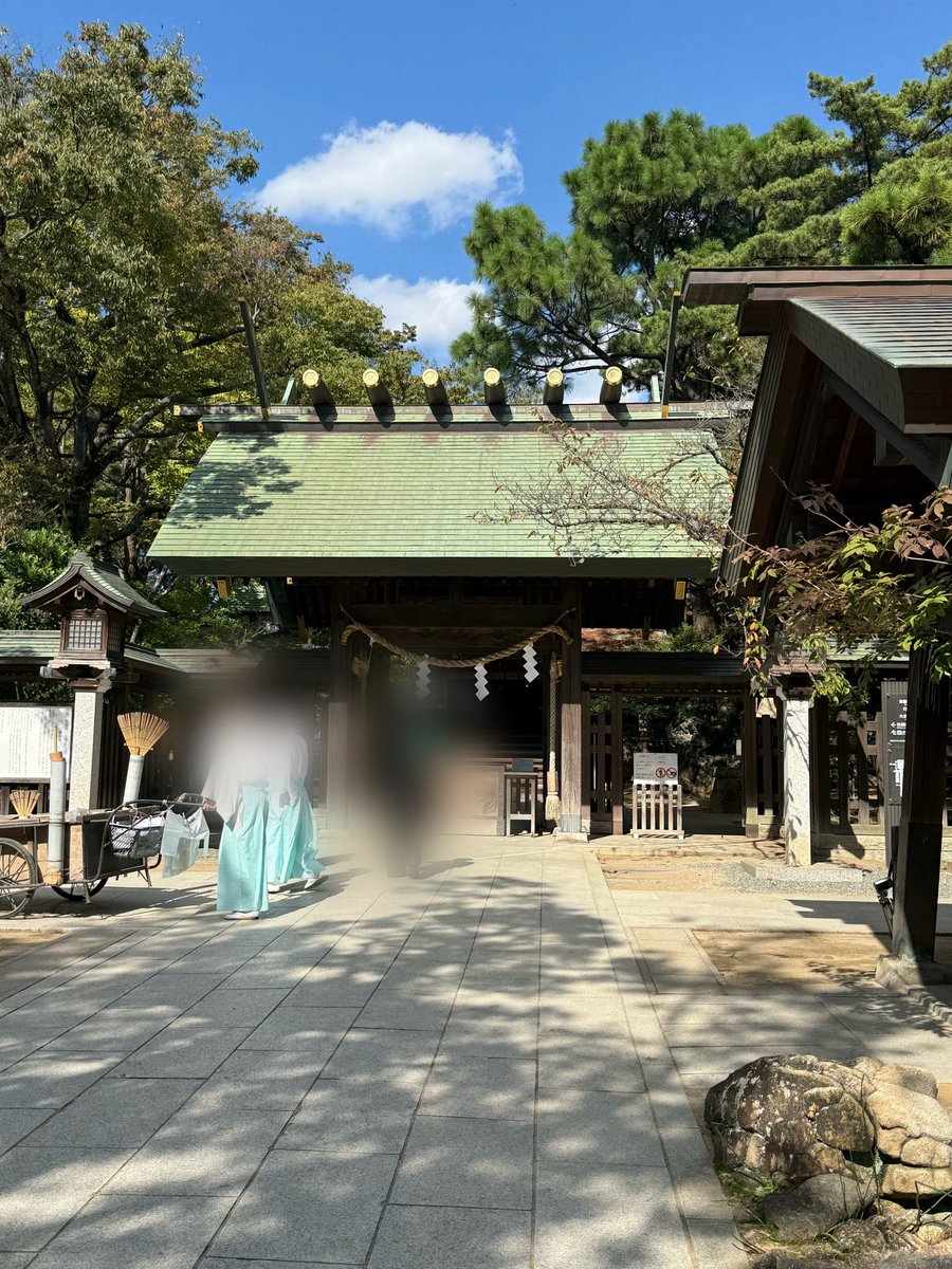 jouest39's tweet photo. 神社とかお寺とか好きでよく行くけど

めっちゃ呼吸しやすくなるところとか

すげー鳥肌立つところとかあって

合う合わないはわからないけど

俗に言うパワースポットって

本当にあるんだなってまじで感じる

今日は地元の神様への挨拶 https://t.co/ZxwMK3OpzK