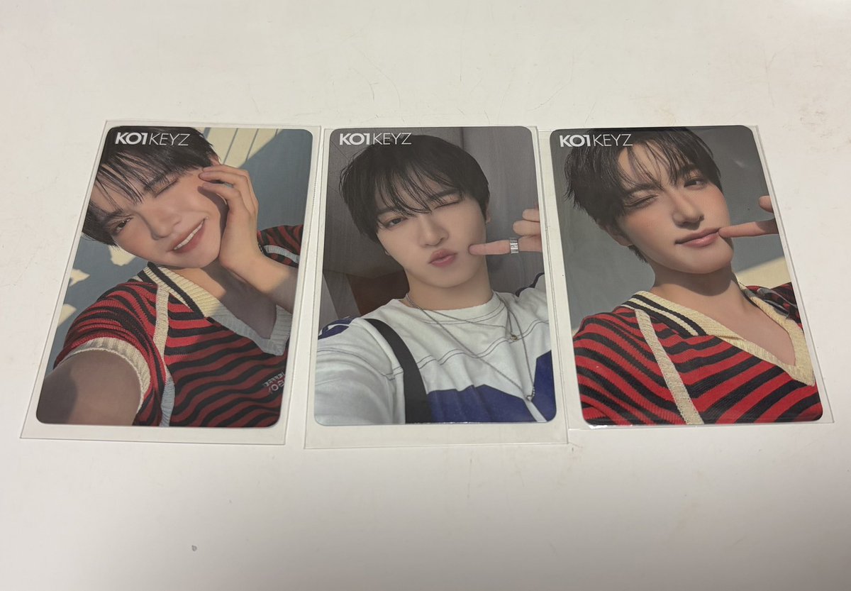 oiii721's tweet photo. @ktk_4th 夜分遅くにすみません、検索より失礼します。
当方選出、タワレコオンライン、HMV店舗のシヨンを所持しております。
比率違い問題ないので、選出照井との交換は可能でしょうか。
ご検討よろしくお願いいたします。 https://t.co/EmrJzqhOh9