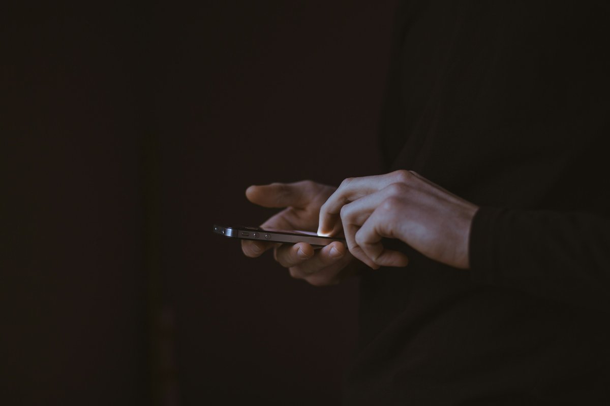 PassSlot's tweet photo. Customers don't need another complicated system to remember. A mobile wallet pass can make loyalty easy to access whenever they visit. #PassSlot #CustomerExperience #MobileWallet #DigitalRewards #Retail https://t.co/WAjY44Ihyl
