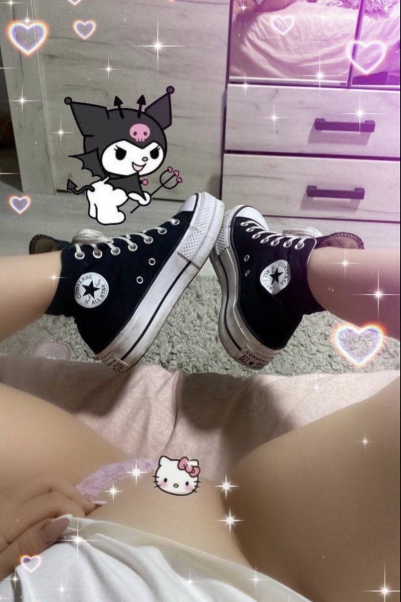 falmgate's tweet photo. コメ欄に全部脱ぎ捨てた笑笑 https://t.co/WVUAyxASRf