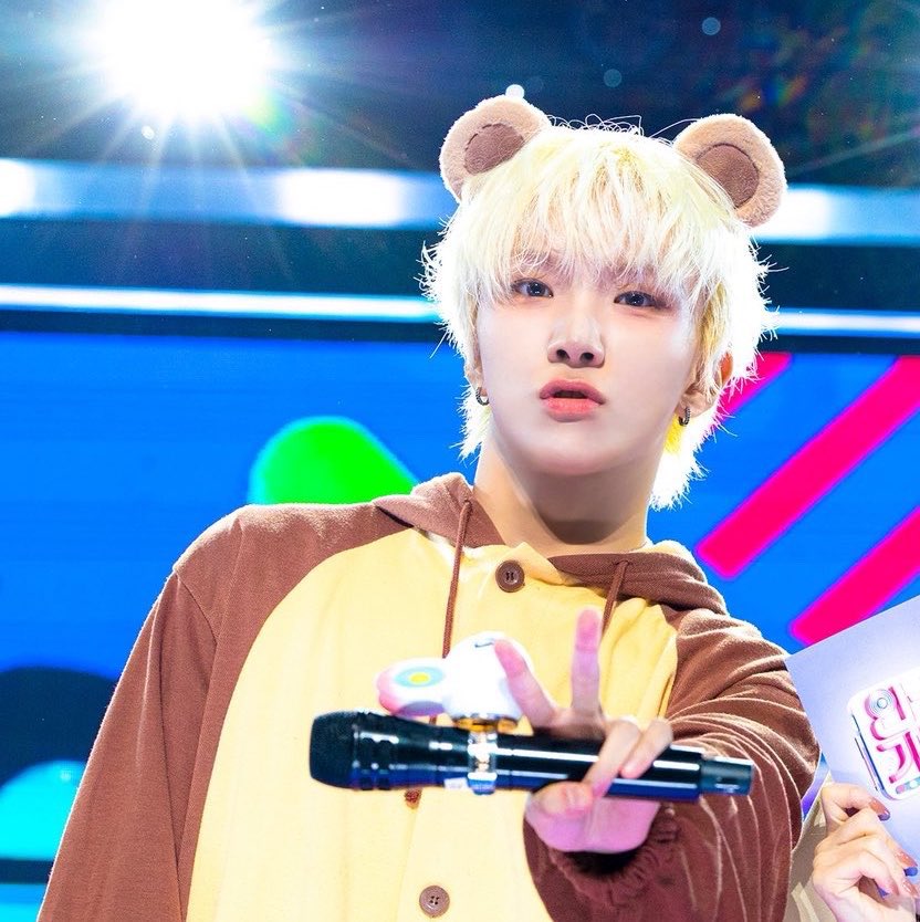 woonangn's tweet photo. 천사같은데….. https://t.co/S4tjZrIwDn