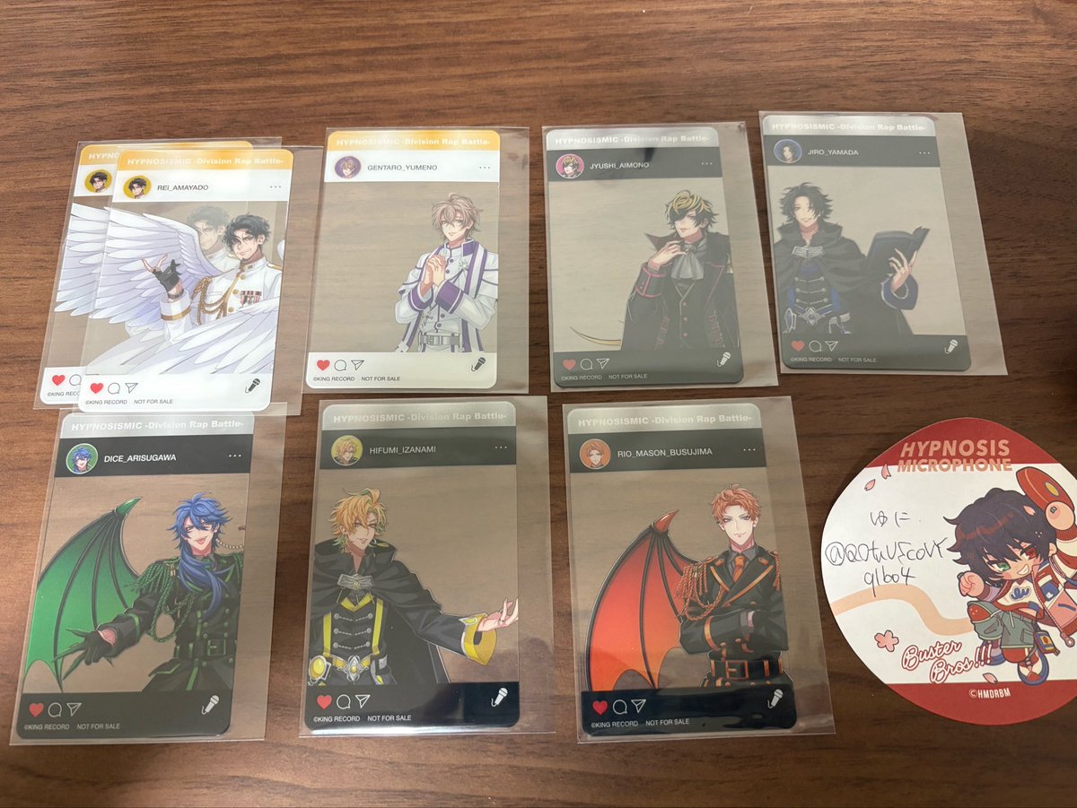 Q0tuUScoVYqIbo4's tweet photo. 【交換】
ヒプマイ ヒプノシスマイク 9th Anniversary CAFE カフェ 特典 クリアカード コースター

【譲】二郎 三郎 銃兎 理鶯 幻太郎 帝統 寂雷 一二三 空劫 十四 簓 盧笙 零

【求】左馬刻 or 一郎

同種交換。クリアカード左馬刻はクリアカードから2枚ほどお渡し可能。

続きます。 https://t.co/6Wyr9X88po