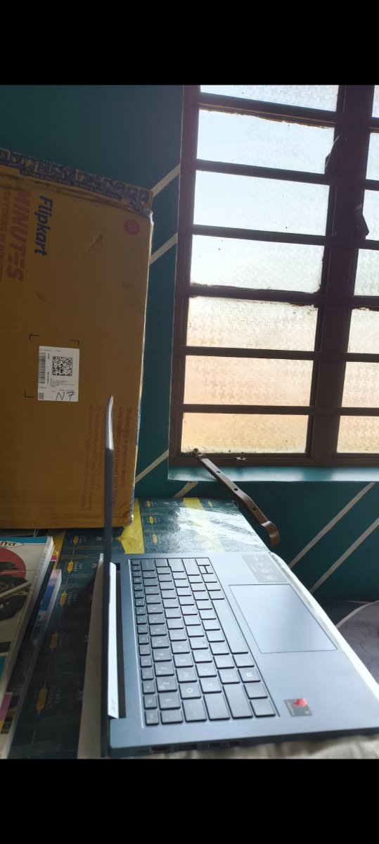 shrutiql's tweet photo. Worst experience with @Flipkart &amp; @Acer_India! Delivered a damaged laptop for ₹55,296 (Order ID: OD338790381118084100). They are closing complaints without a refund. NCH Grievance: 10361358. Refund my money!
@jagograhakjago  #FlipkartFraud @flipkartsupport
@Acer_India https://t.co/tA2jAINvFd