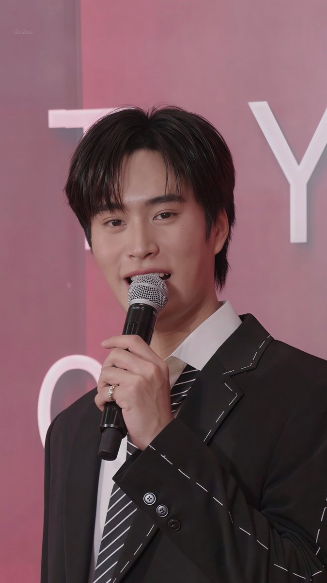 twentynine35's tweet photo. ทรงหนุ่มนักเรียนนอกที่จริงใจ :-P

GEMINI AT NGAMWONGWAN
#InfinityMedicalClinicxGemini 
♊︎ #Gemini_NT • #เจมีไนน์ ♡ https://t.co/xSctrPmkJ8