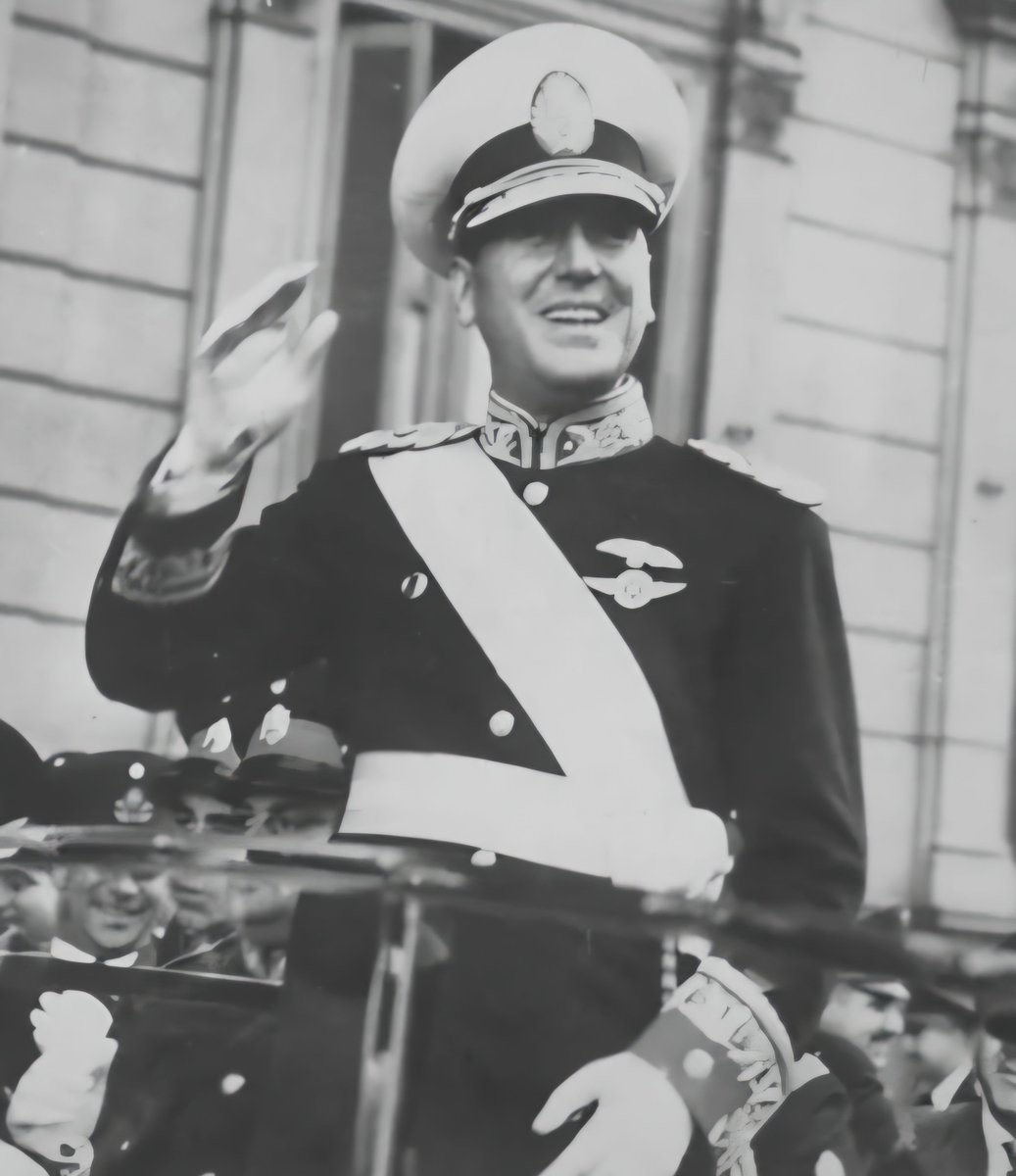 GabydeTuiter's tweet photo. Hace 131 años nacía el hombre que transformó a nuestra Patria. Su legado nunca va a morir por más que lo intenten ,Perón vivirá por siempre en el pueblo argentino. https://t.co/vO7q4TWM2M