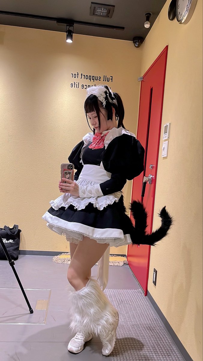 SSSS_sensu's tweet photo. おはよ〜ゾ！！
猫又メイドでした https://t.co/LZNUsKFzlE