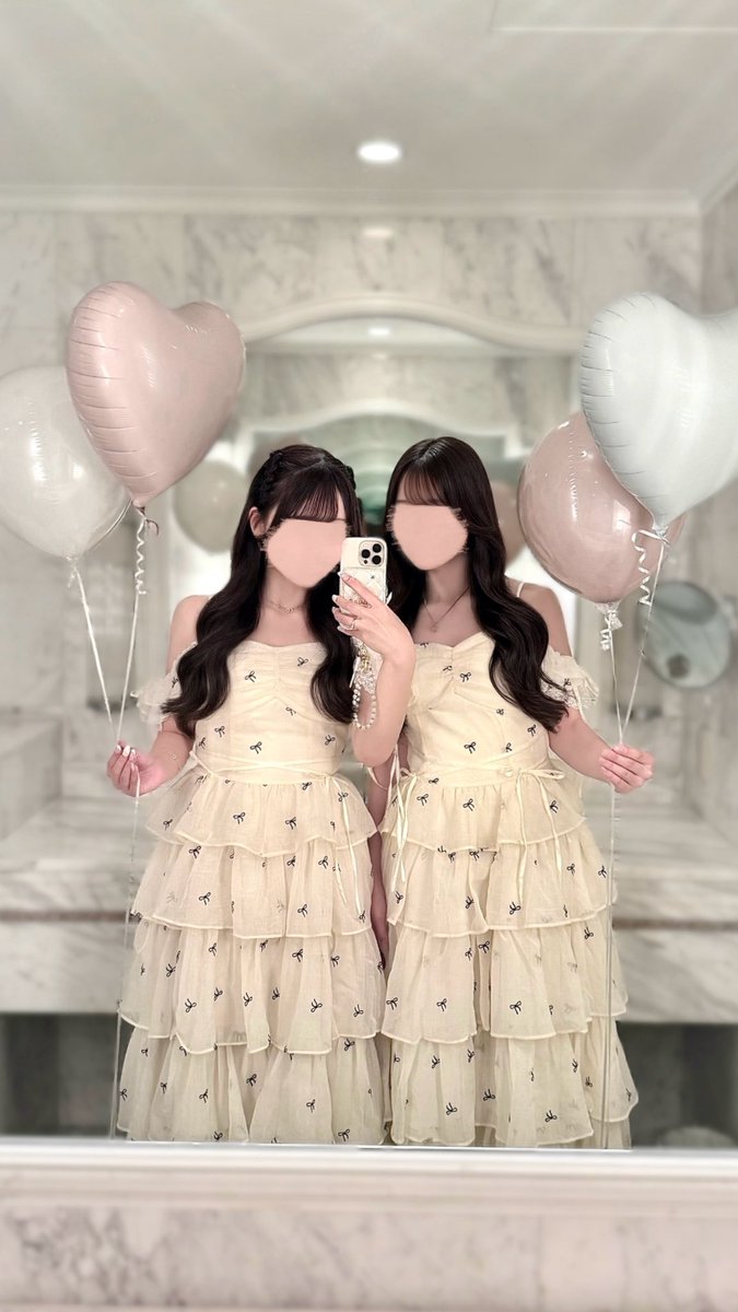 107kcal_'s tweet photo. 🪞🎀 .   ྀི ⊹ https://t.co/Y0BSk3PFMj
