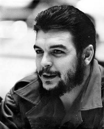 citmacuba's tweet photo. El 8 de octubre de 1967, el Guerrillero Heroico, Ernesto Che Guevara de la Serna, fue capturado en combate en la Quebrada del Yuro, Bolivia. Al día siguiente, fue asesinado en la escuelita de La Higuera.
El legado del Che trasciende épocas y fronteras. #Cuba te recuerda siempre https://t.co/vbnpXic6cm